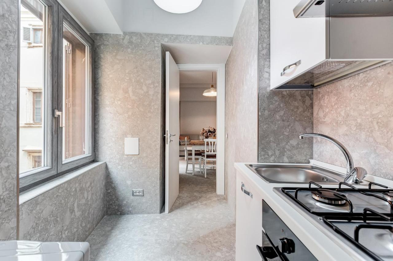 Trevi Fountain - Shabby - Romedreamhome Eksteriør billede